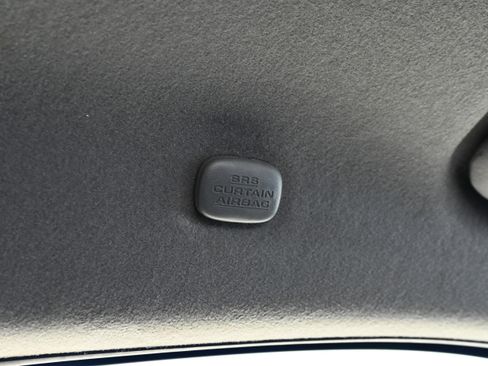 Used 2014 Toyota Tacoma PreRunner w/ SR5 Package image 33