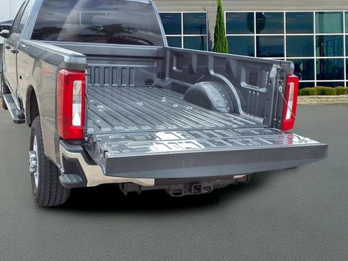 New 2026 Ford F350 XLT w/ FX4 Off-Road Package AWD/4WD image 29