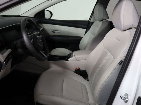 Used 2025 Hyundai Tucson SEL image 16
