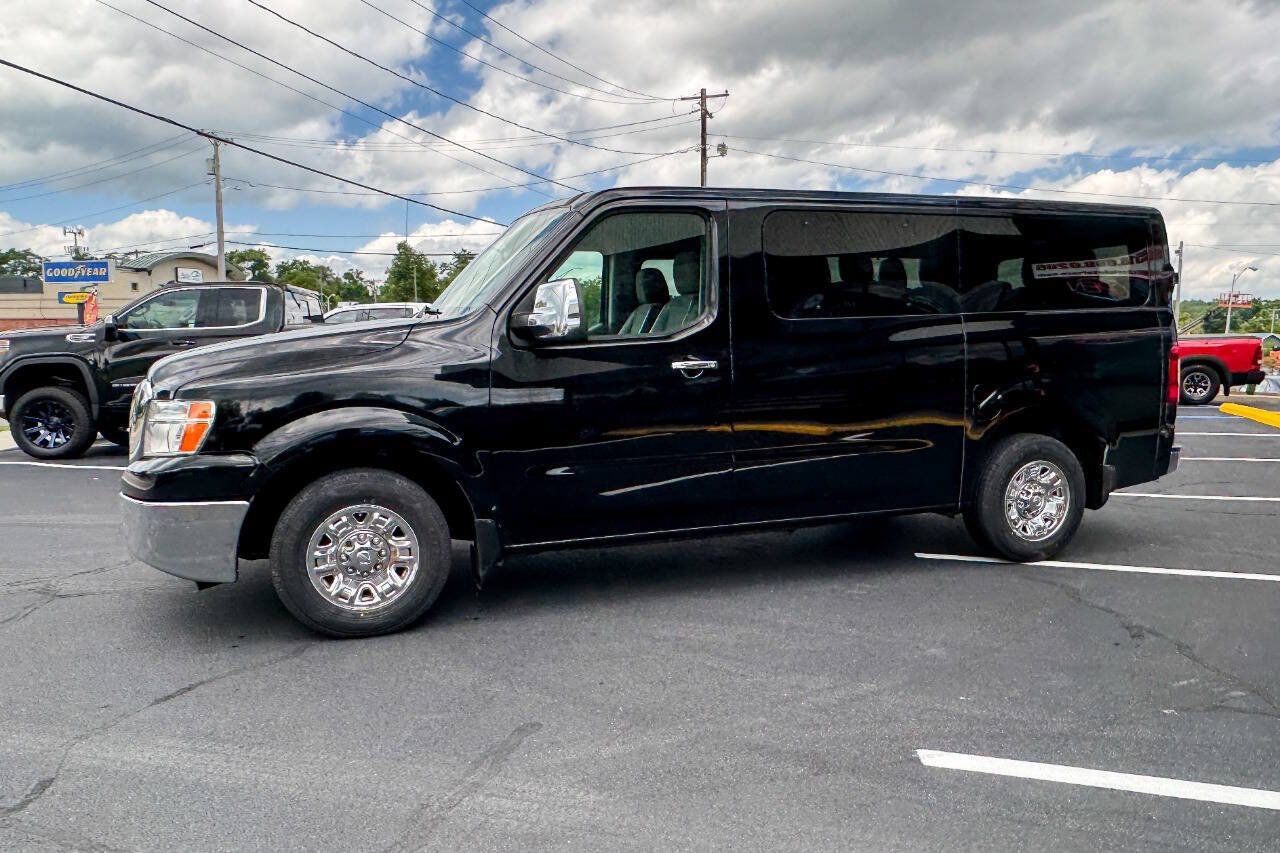 Used 2018 Nissan NV 3500 SV w/ Navigation Package RWD image 7