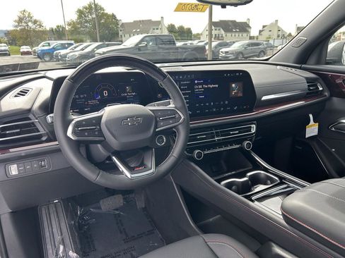 New 2026 Chevrolet Traverse Z71 w/ Enhanced Driving Package image 10