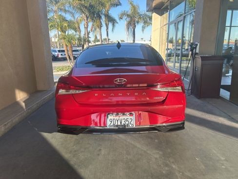 Used 2023 Hyundai Elantra Limited image 20