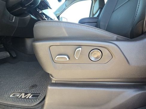 Used 2025 GMC Sierra 2500 Denali w/ Denali Reserve Package image 21