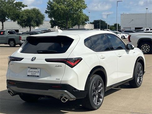 New 2025 Acura ADX A-Spec image 4