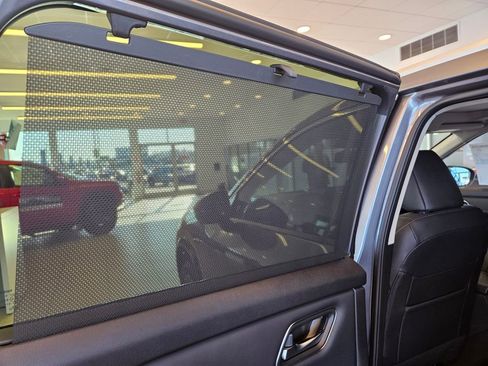 New 2026 Nissan Rogue Platinum w/ Tech Package image 27