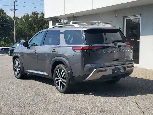 Certified 2024 Nissan Pathfinder Platinum w/ Cargo Package FWD image 2