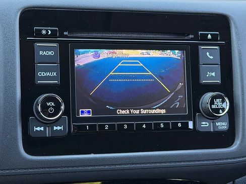Used 2016 Honda HR-V LX image 14