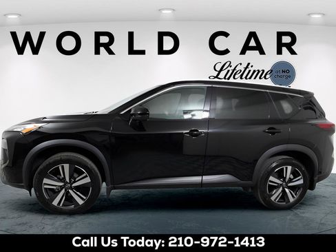 Used 2024 Nissan Rogue SL w/ SL Premium Package FWD image 6