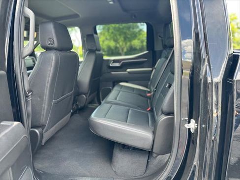Used 2025 GMC Sierra 1500 SLT RWD image 16