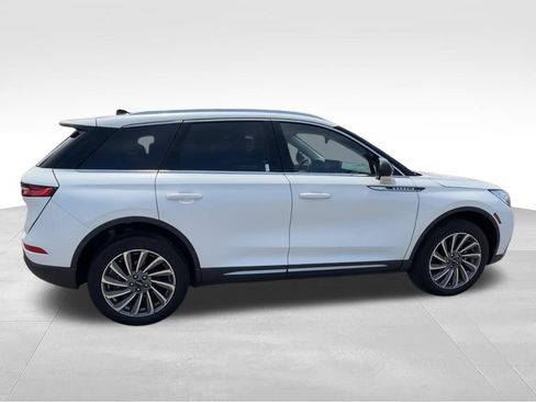 Used 2023 Lincoln Corsair Reserve AWD/4WD image 9