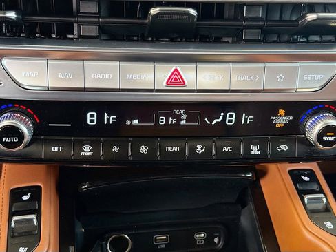 Used 2024 Kia Telluride SX Prestige X-Line AWD/4WD image 18