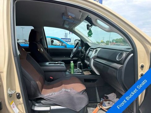 Used 2018 Toyota Tundra SR5 w/ SR5 Upgrade Package AWD/4WD image 15