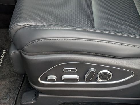 New 2026 Hyundai Palisade Calligraphy AWD/4WD image 18