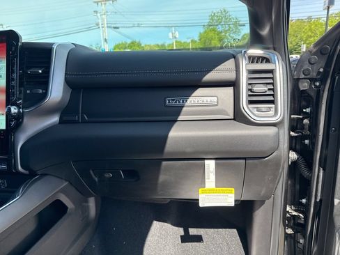 New 2026 RAM 2500 Laramie AWD/4WD image 26