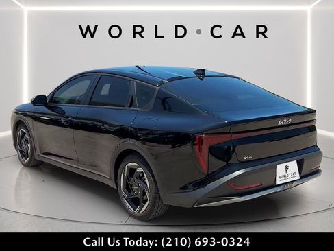 Used 2025 Kia K4 EX FWD image 5
