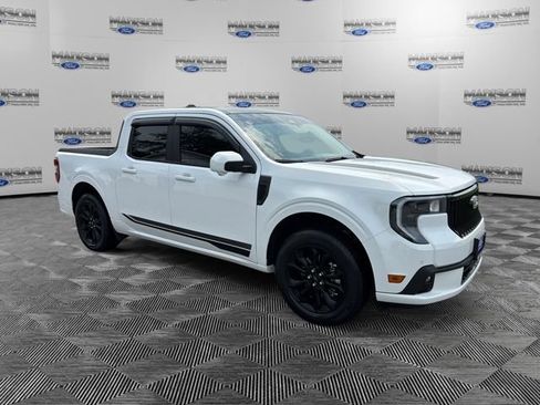 Certified 2025 Ford Maverick Lobo AWD/4WD image 7