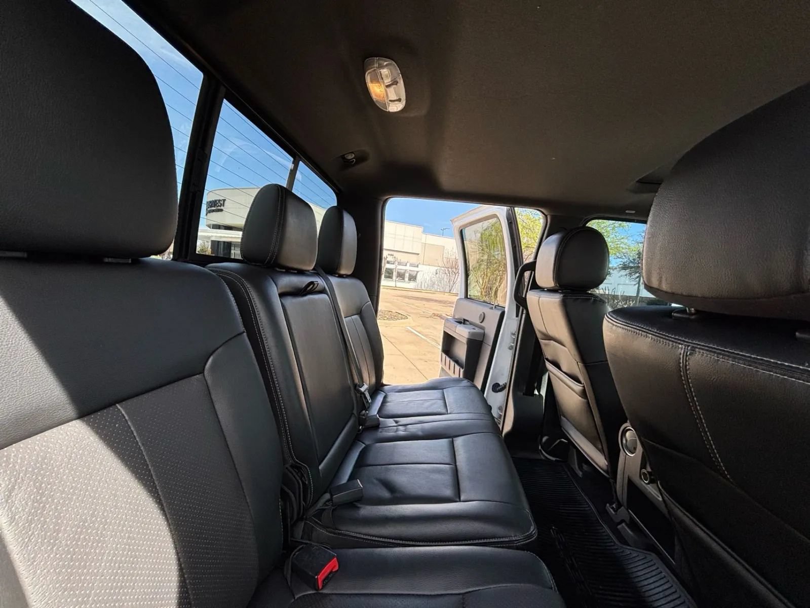 Used 2016 Ford F250 Lariat w/ Lariat Ultimate Package AWD/4WD image 19