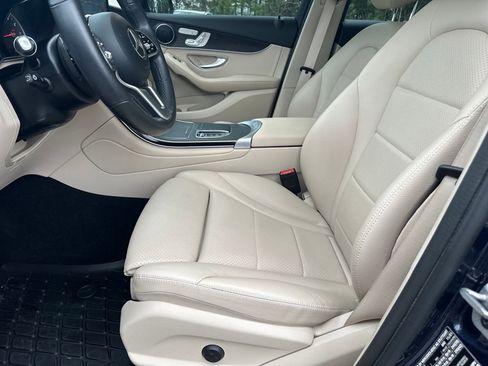 Certified 2022 Mercedes-Benz GLC 300 GLC 300 image 19
