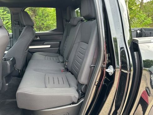 Used 2024 Toyota Tacoma TRD Off-Road image 13