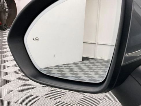 Used 2024 Buick Envision Preferred image 38