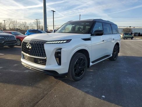 New 2026 INFINITI QX80 4WD image 3