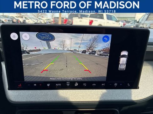 Certified 2025 Ford Maverick XLT w/ Equipment Group 301A image 27