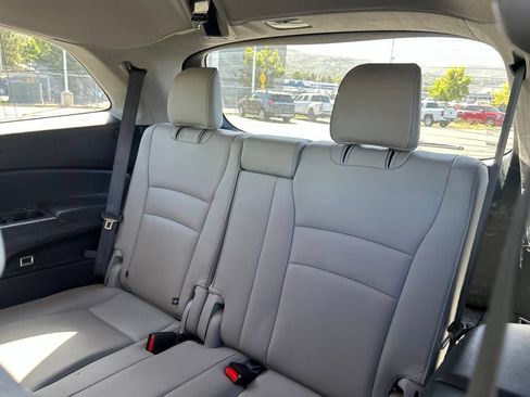 Used 2016 Honda Pilot EX-L image 17