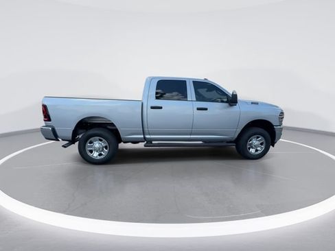 New 2026 RAM 2500 Tradesman AWD/4WD image 9