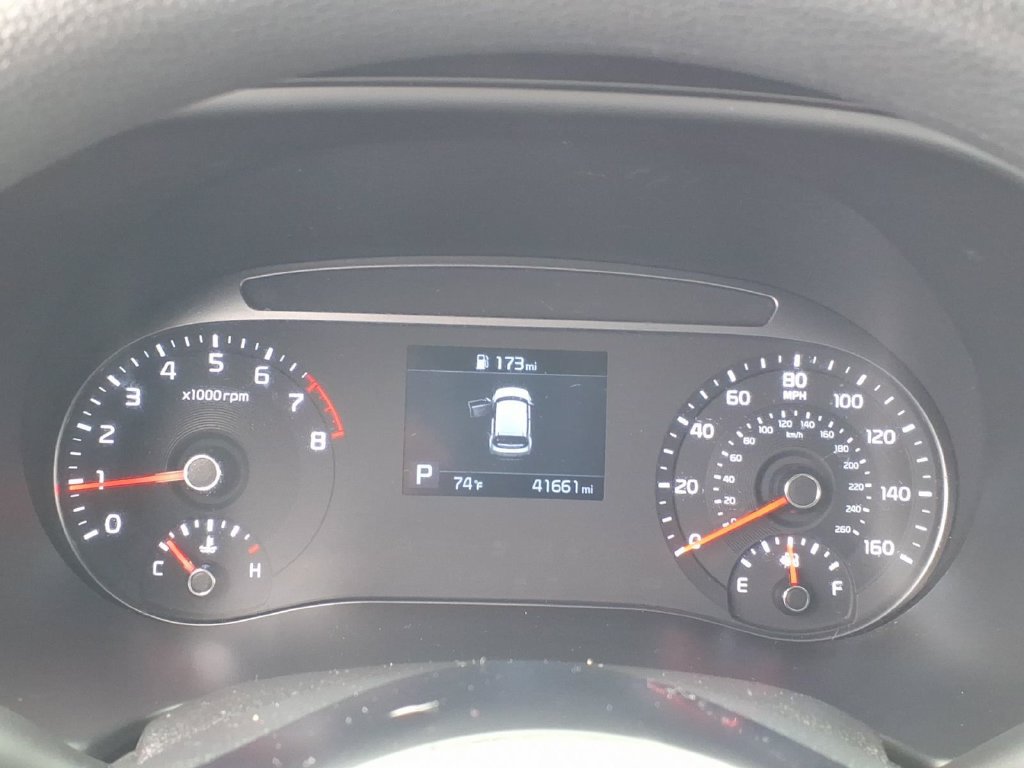 Used 2022 Kia Soul LX w/ Technology Package FWD image 6