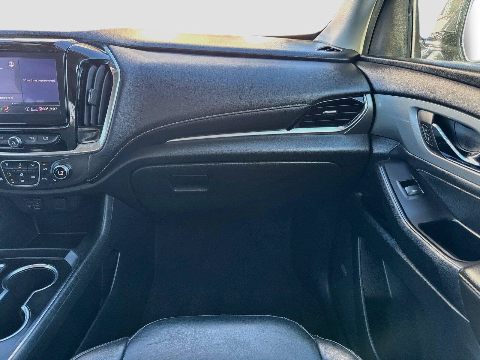 Used 2020 Chevrolet Traverse RS FWD image 32