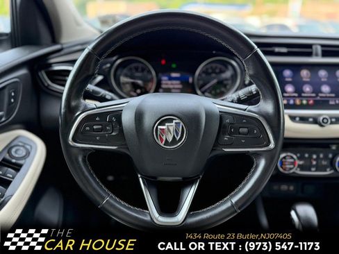 Used 2023 Buick Encore GX Select FWD image 24