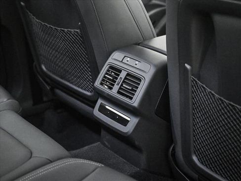 Certified 2025 Audi Q5 Premium Plus w/ Premium Plus image 18