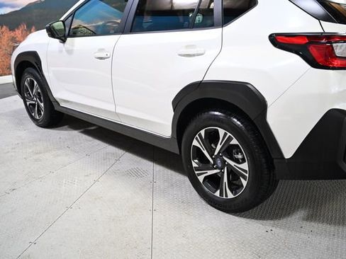 Used 2025 Subaru Crosstrek 2.0i Premium w/ Crosstrek Mirror Package image 8