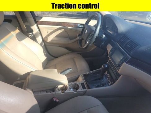 Used 2004 BMW 325i image 11