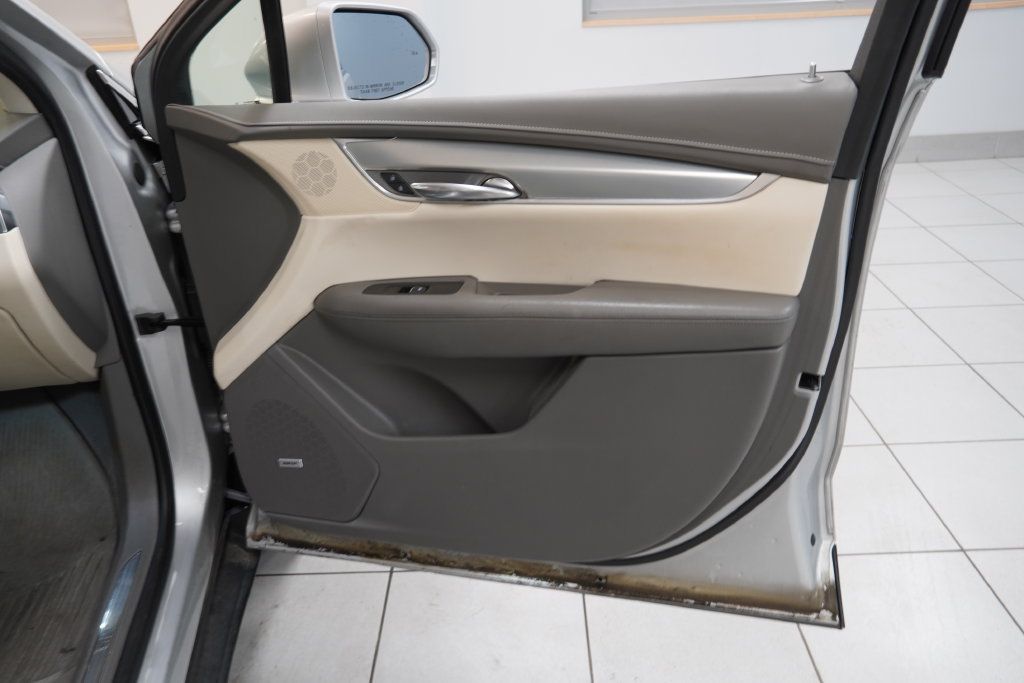 Used 2019 Cadillac XT5 Luxury AWD/4WD image 27