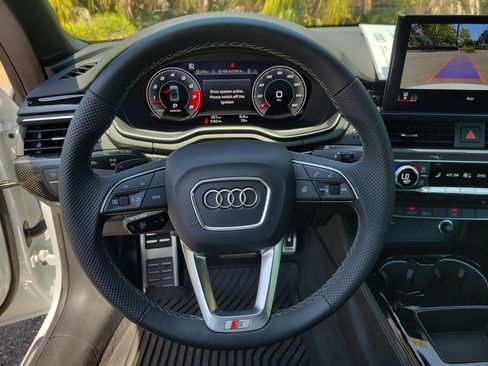 Used 2024 Audi S5 Premium Plus w/ Premium Plus Package AWD/4WD image 34