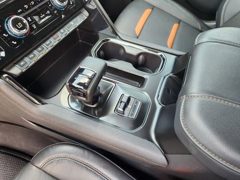 Certified 2024 GMC Sierra 1500 AT4 w/ Technology Package image 20