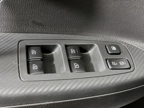 Used 2025 Mitsubishi Eclipse Cross SE image 15