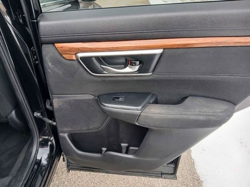 Used 2019 Honda CR-V EX image 17