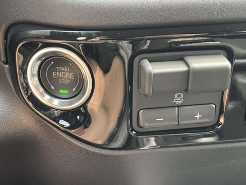New 2026 Chevrolet Silverado 1500 RST AWD/4WD image 17