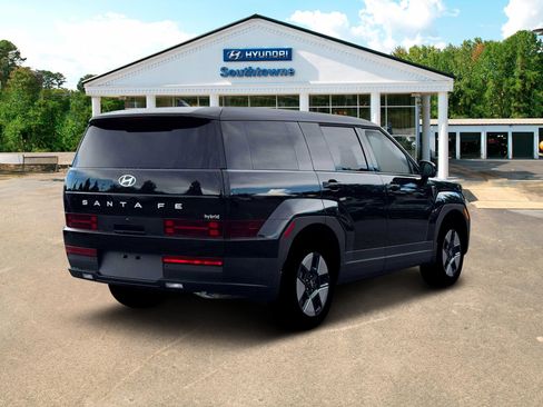 New 2026 Hyundai Santa Fe SE image 7