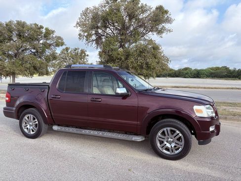 Used 2007 Ford Explorer Sport Trac Limited RWD image 59