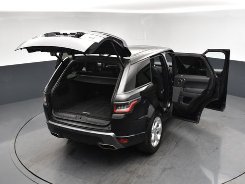 Used 2019 Land Rover Range Rover Sport HSE image 24