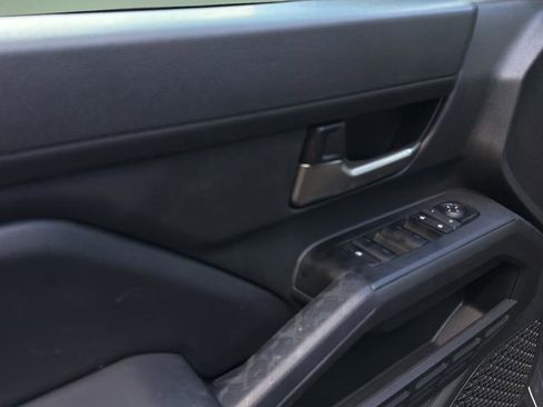 Used 2024 Toyota Tacoma TRD Sport AWD/4WD image 11