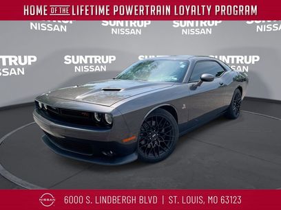 Used 2016 Dodge Challenger R/T Scat Pack w/ Leather Interior Group