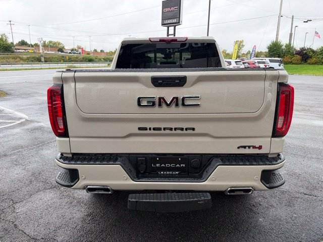 Used 2026 GMC Sierra 1500 AT4 w/ AT4 Premium Package AWD/4WD image 4