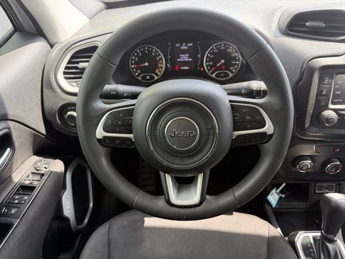 Used 2020 Jeep Renegade Sport w/ UConnect 7.0 Group FWD image 15
