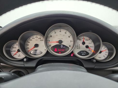 Used 2006 Porsche 911 Carrera S RWD image 10