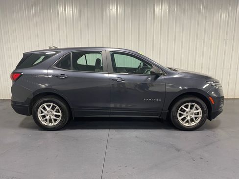 Used 2022 Chevrolet Equinox LS image 20
