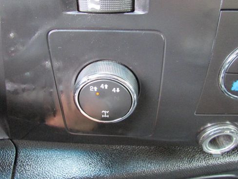 Used 2007 Chevrolet Silverado 2500 LT w/ 2LT Convenience Package image 41